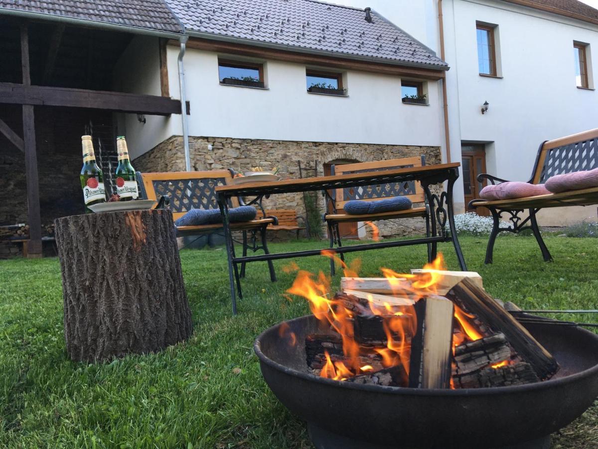 Apartman Na Vrsku Klenovice  Екстериор снимка